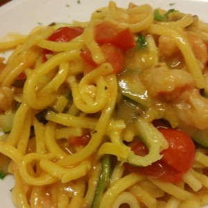 Spaghetti alla Chitarra Freschi Con Gamberi e Zucchine 2