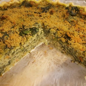 torta-salata-vegana-con-spinaci-novelli-e-cous-cous-integrale-bio-1