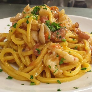 spaghetti-alla-chitarra-freschi-ai-frutti-di-mare-bis